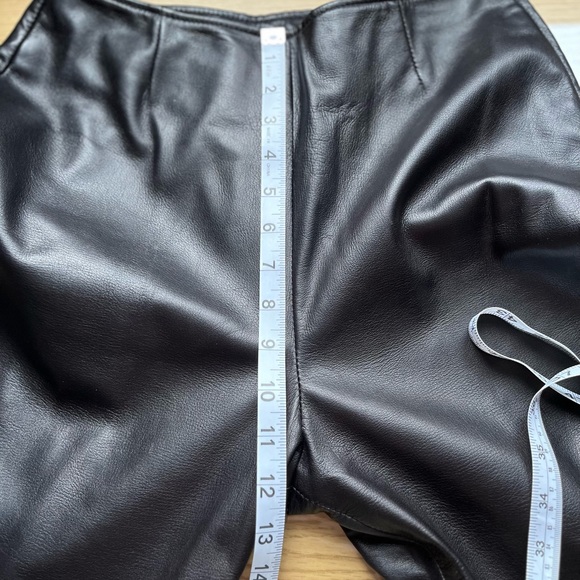 Danier Leather High Rise Straight Leg Pants Sz 6 - Picture 8 of 11